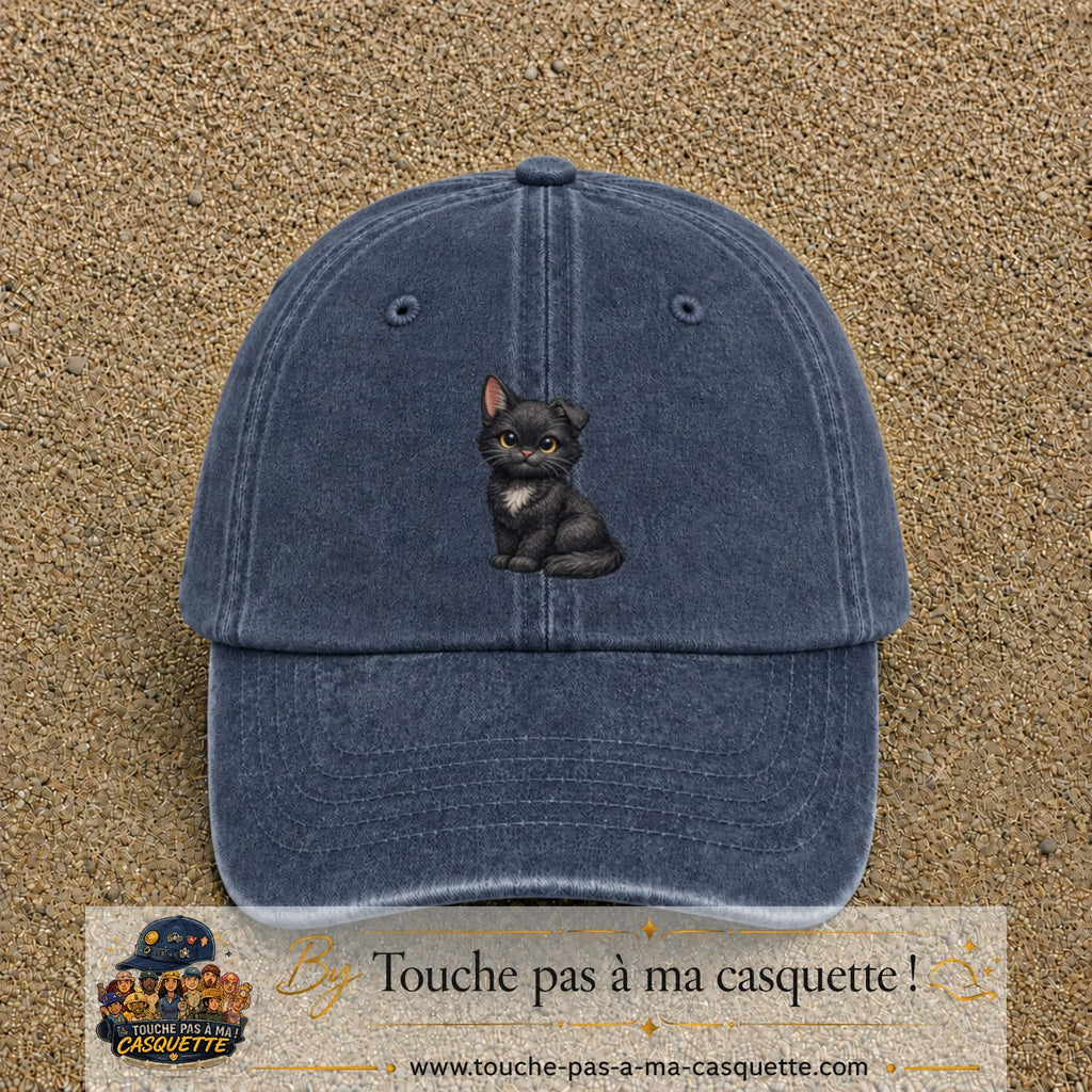 Casquette Bleu marine délavé motif Chaton assis 7 cm - vue principale
