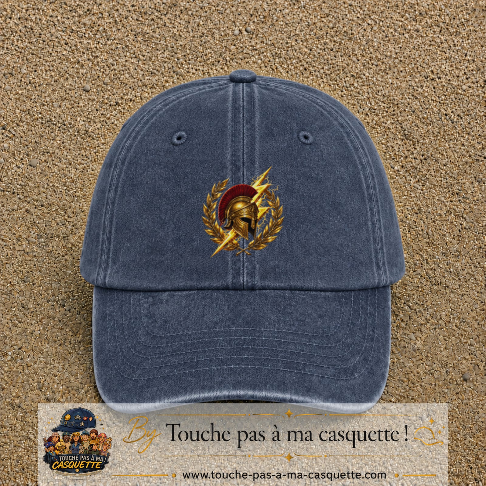 Casquette Bleu marine délavé 100% coton avec motif Casque spartiate éclair doré 7 cm - image principale