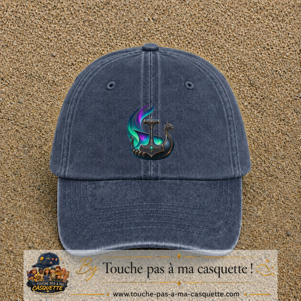 Casquette Bleu marine délavé 100% coton avec motif Drakkar viking et marteau de Thor 7 cm - image principale