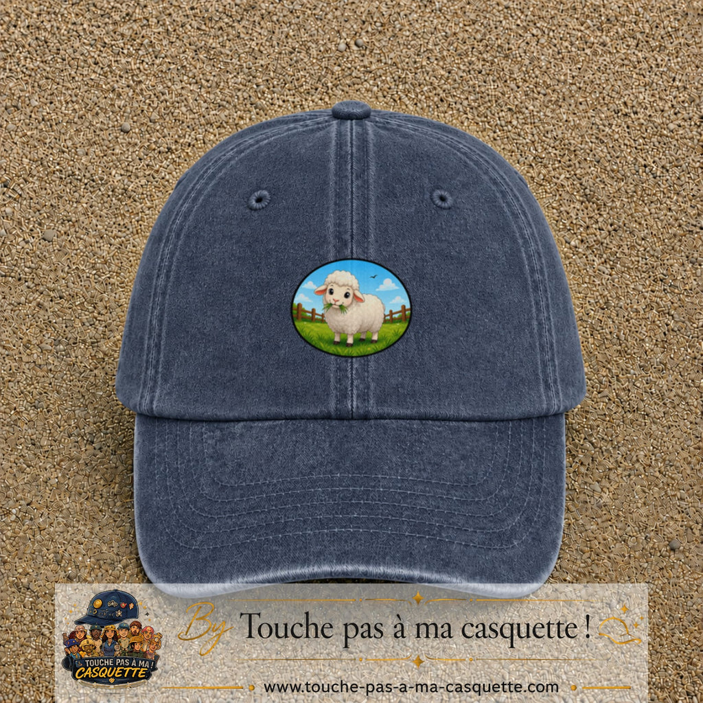 Casquette baseball Bleu marine délavé 100% coton avec visuel Mouton à la ferme 5 cm - image produit principale