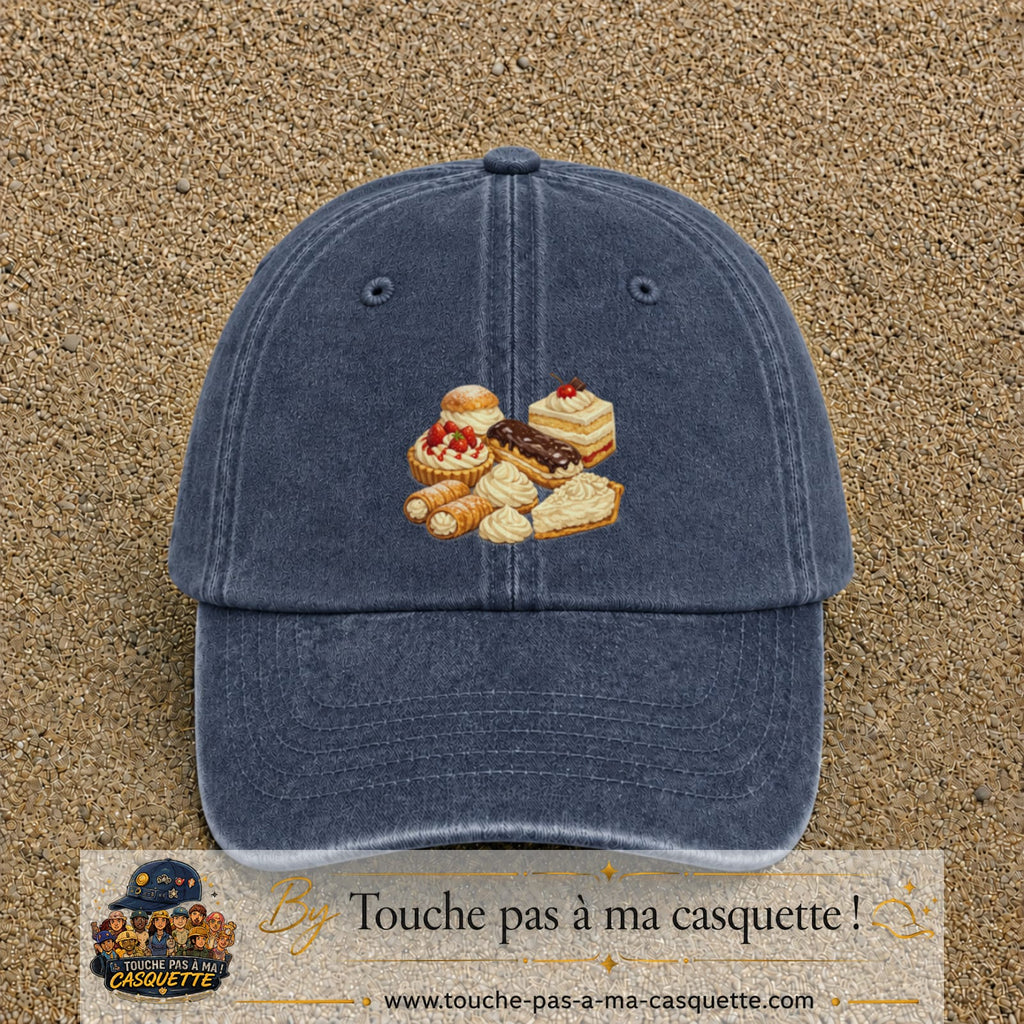 Casquette Bleu marine délavé 100% coton avec motif Pâtisseries gourmandes 7 cm - image principale