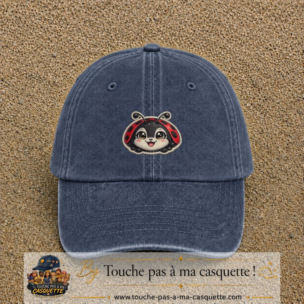 Casquette Bleu marine délavé motif Coccinelle rouge 5 cm - vue principale