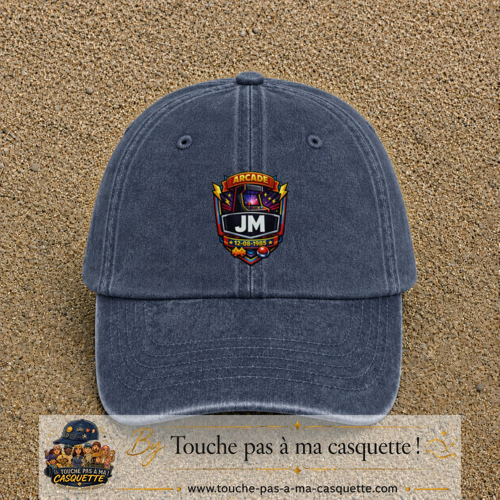 Casquette Bleu marine délavé 100% coton avec motif Badge arcade JM rétro 7 cm - image principale