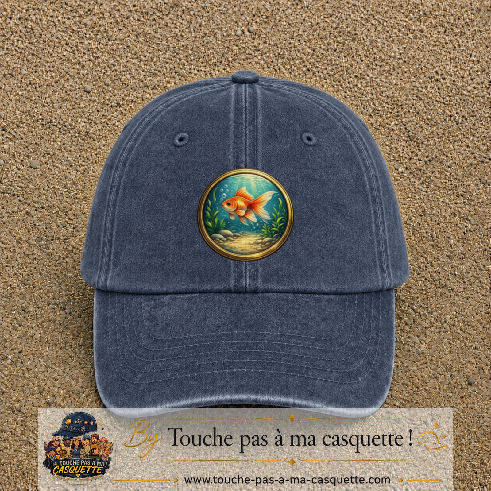Casquette baseball Bleu marine délavé 100% coton avec visuel Poisson rouge sous l’eau 7 cm - image produit principale