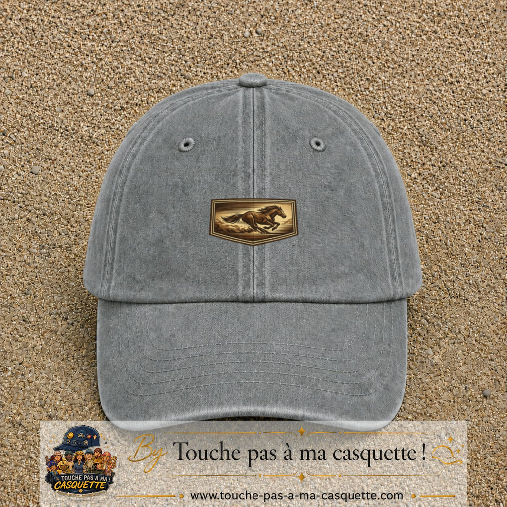 Casquette baseball Gris délavé 100% coton avec visuel Cheval en course 3 cm - image produit principale