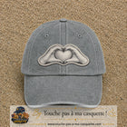 Casquette Gris délavé motif Mains formant un cœur 7 cm - vue principale