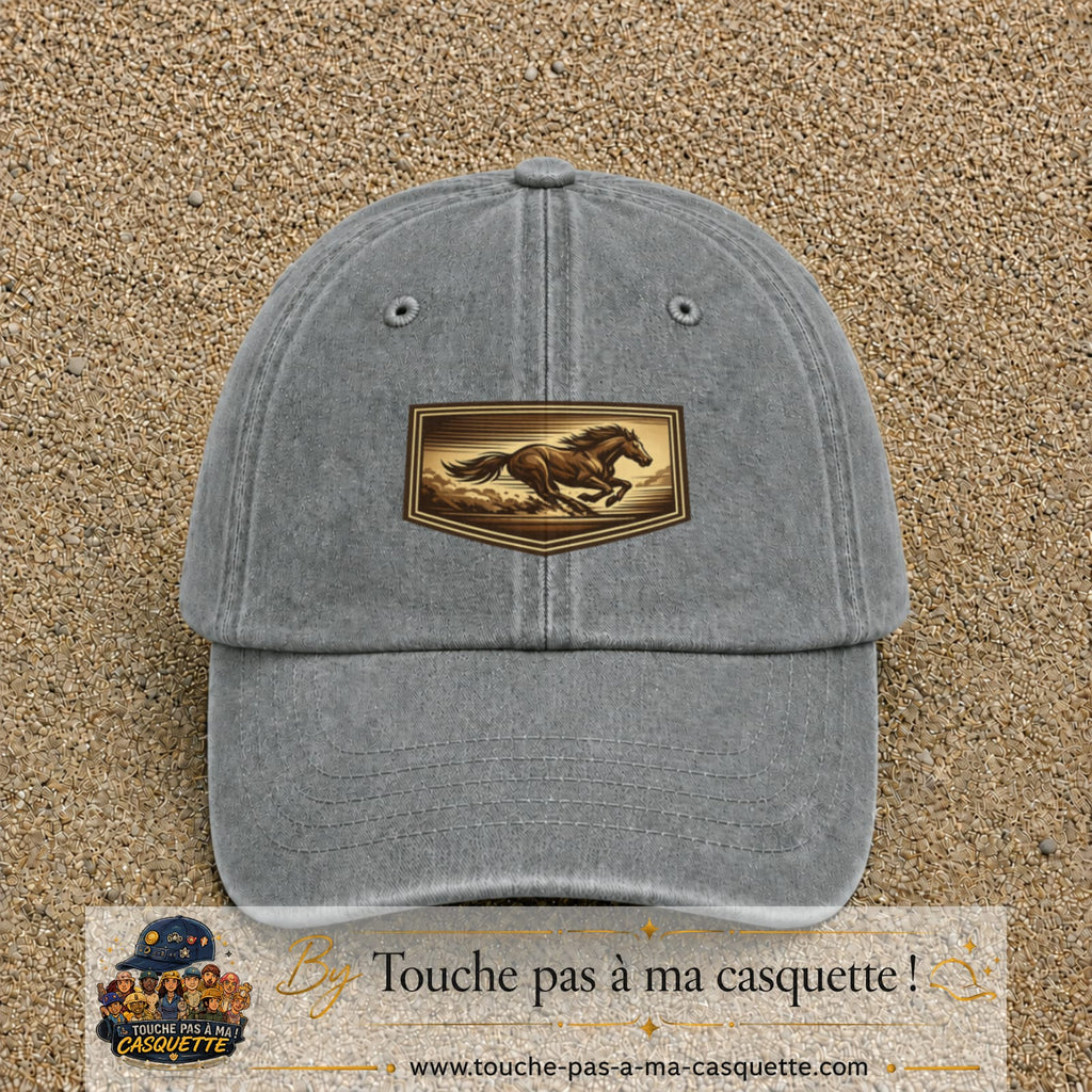 Casquette baseball Gris délavé 100% coton avec visuel Cheval en course 5 cm - image produit principale