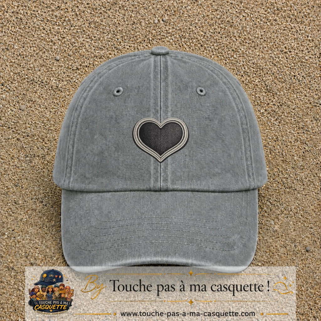 Casquette Gris délavé motif Cœur velours 5 cm - vue principale