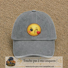 Casquette baseball Gris délavé 100% coton avec visuel Emoji bisou cœur 7 cm - image produit principale