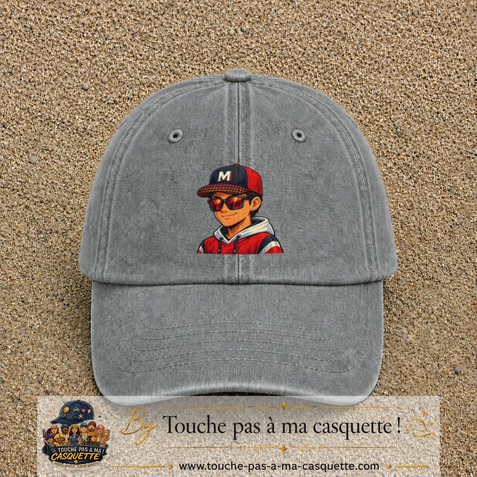 Casquette Gris délavé 100% coton avec motif Garçon casquette rouge et lunettes 7 cm - image principale