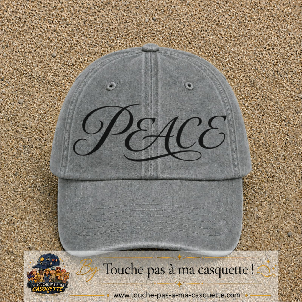 Image principale produit132grosGR - casquette Gris délavé avec visuel Peace calligraphie 7 cm
