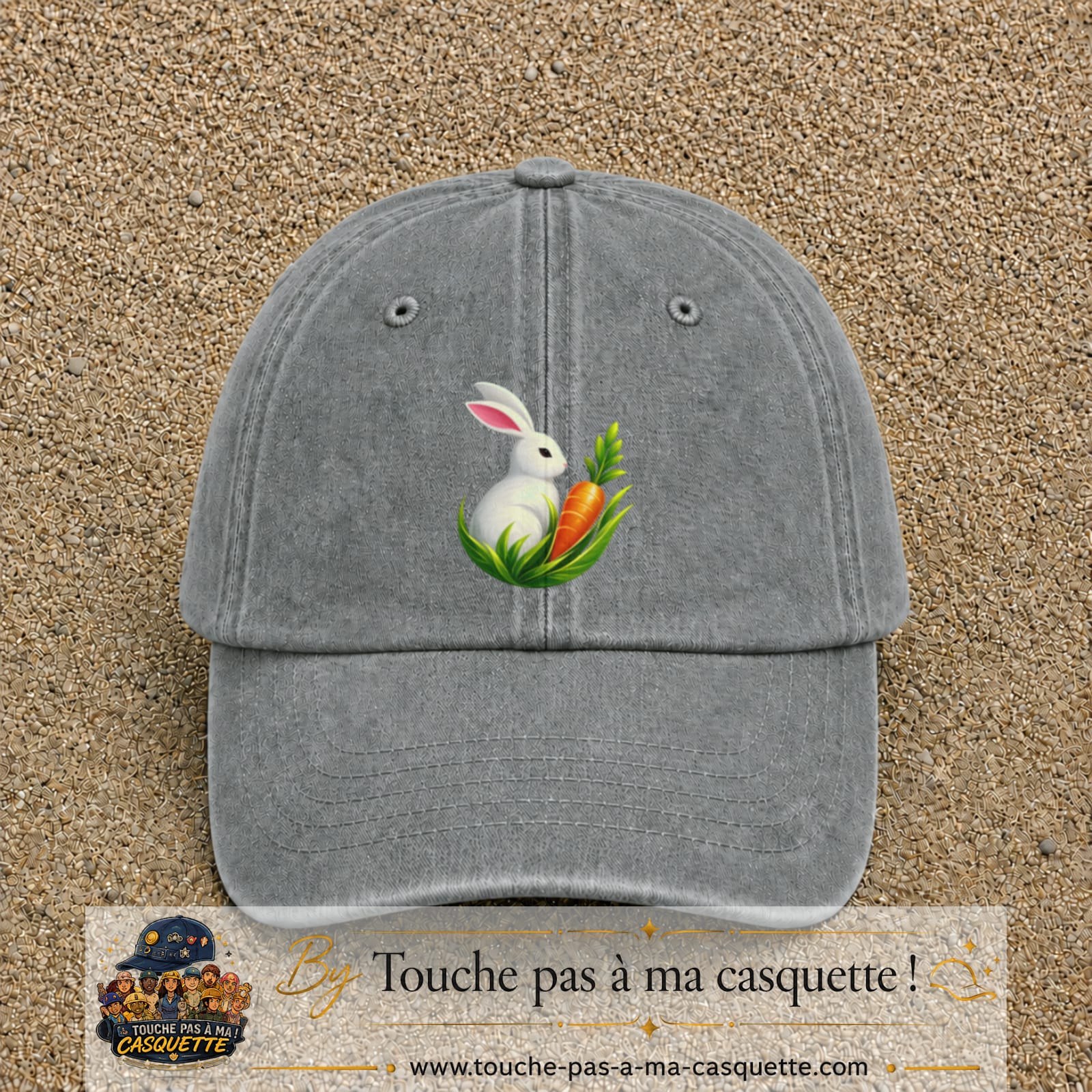 Casquette Gris délavé motif Lapin blanc avec carotte logo 7 cm