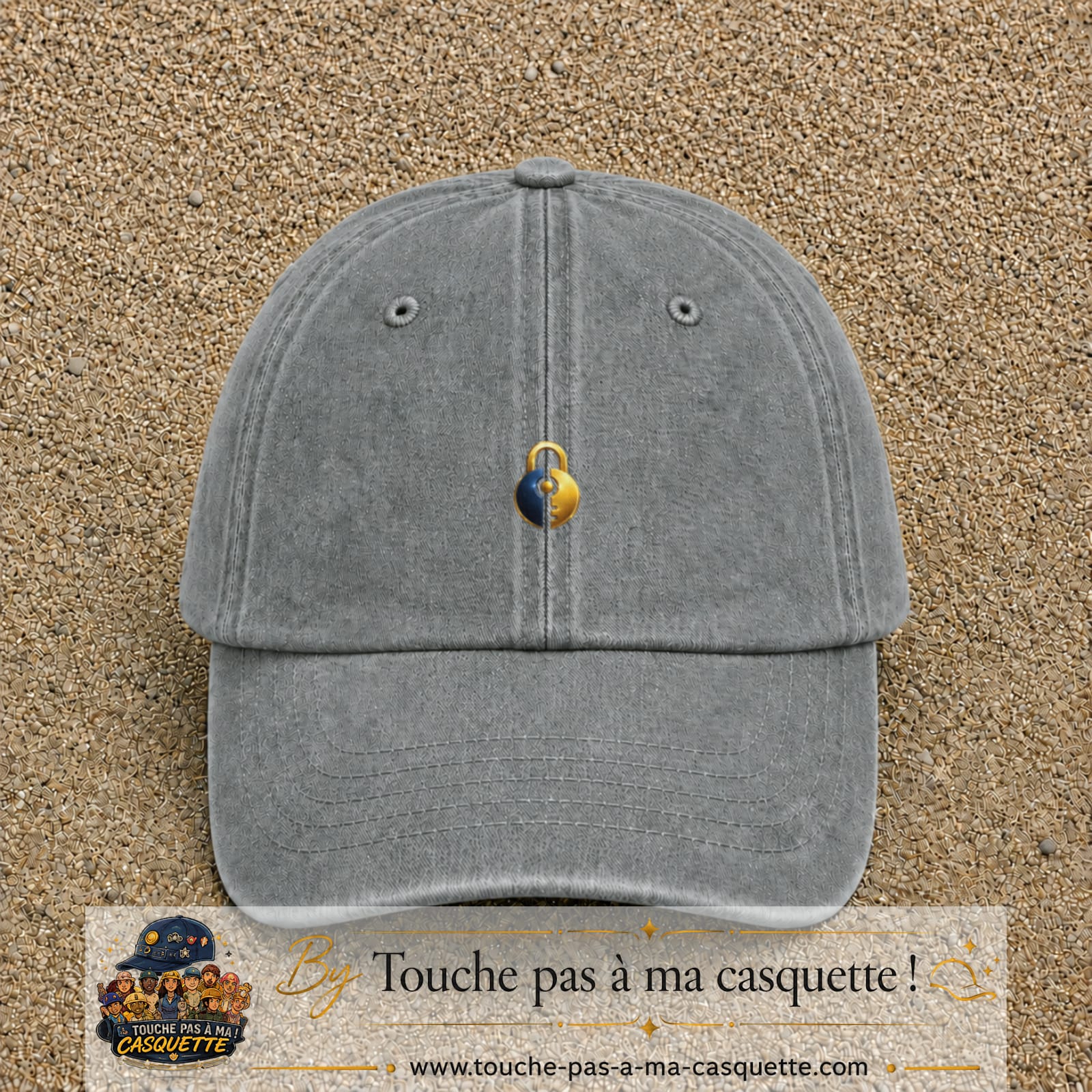 Image principale casquette Gris délavé avec motif Cadenas doré 3 cm