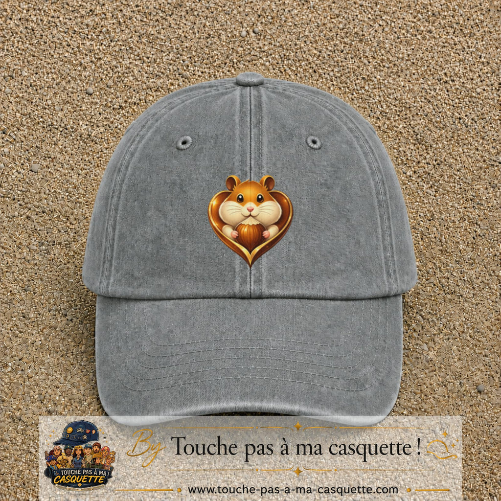 Casquette Gris délavé avec motif Hamster au gland dans un cœur en 7 cm – vue principale