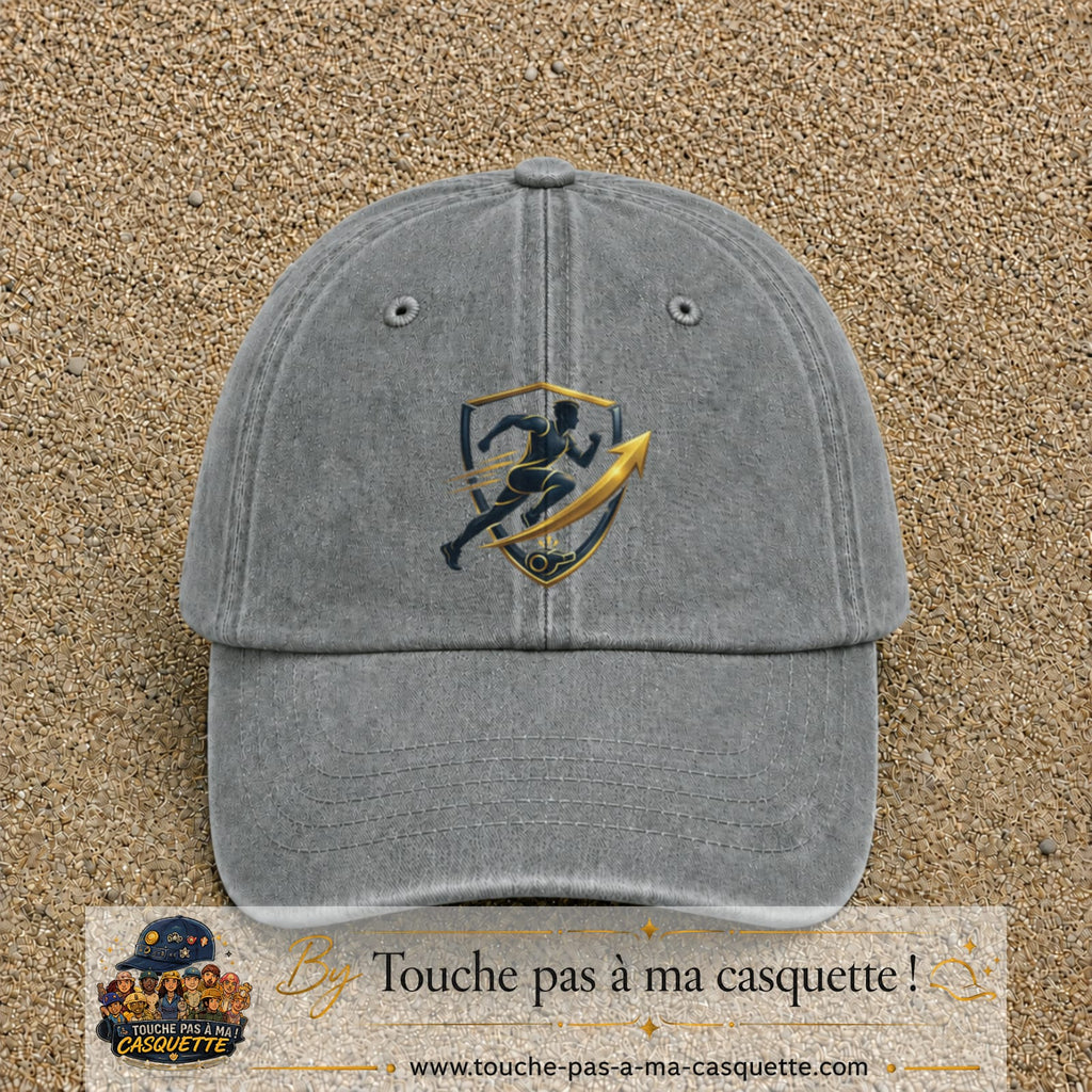 Casquette Gris délavé avec motif Coureur et sifflet de coach en 7 cm – vue principale