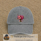 Casquette Gris délavé avec motif Bouquet de lys et roses avec papillon en 7 cm – vue principale