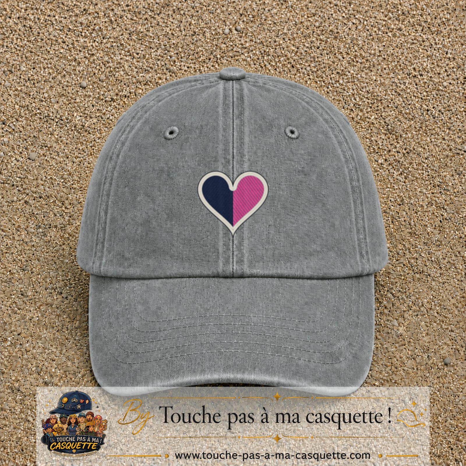 Image principale produit116moyenGR - casquette Gris délavé avec visuel Cœur bicolore 5 cm