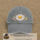 Image principale produit120grosGR - casquette Gris délavé avec visuel Marguerite horizontale 7 cm
