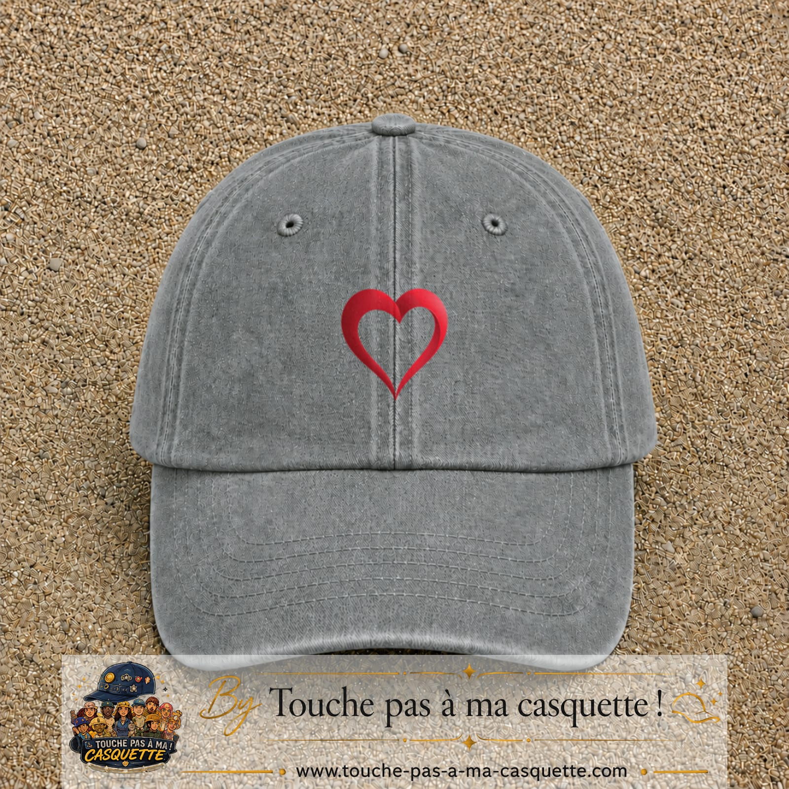 Image principale produit138moyenGR - casquette Gris délavé avec visuel Cœur rouge 5 cm