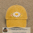 Image principale produit120grosJ - casquette Jaune délavé - Moutarde délavé avec visuel Marguerite horizontale 7 cm
