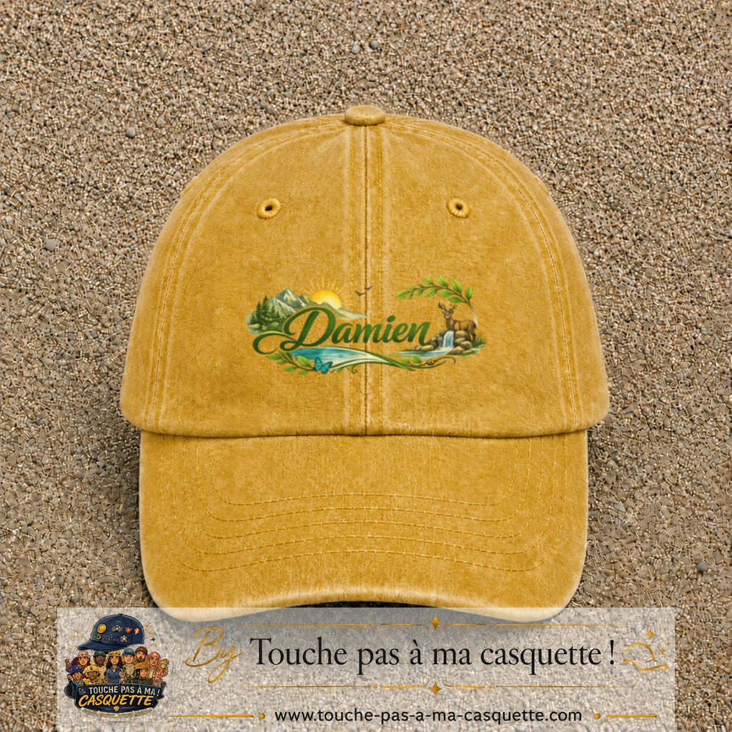 Casquette Jaune délavé - Moutarde délavé avec motif Prénom Damien nature et cerf en 5 cm – vue principale