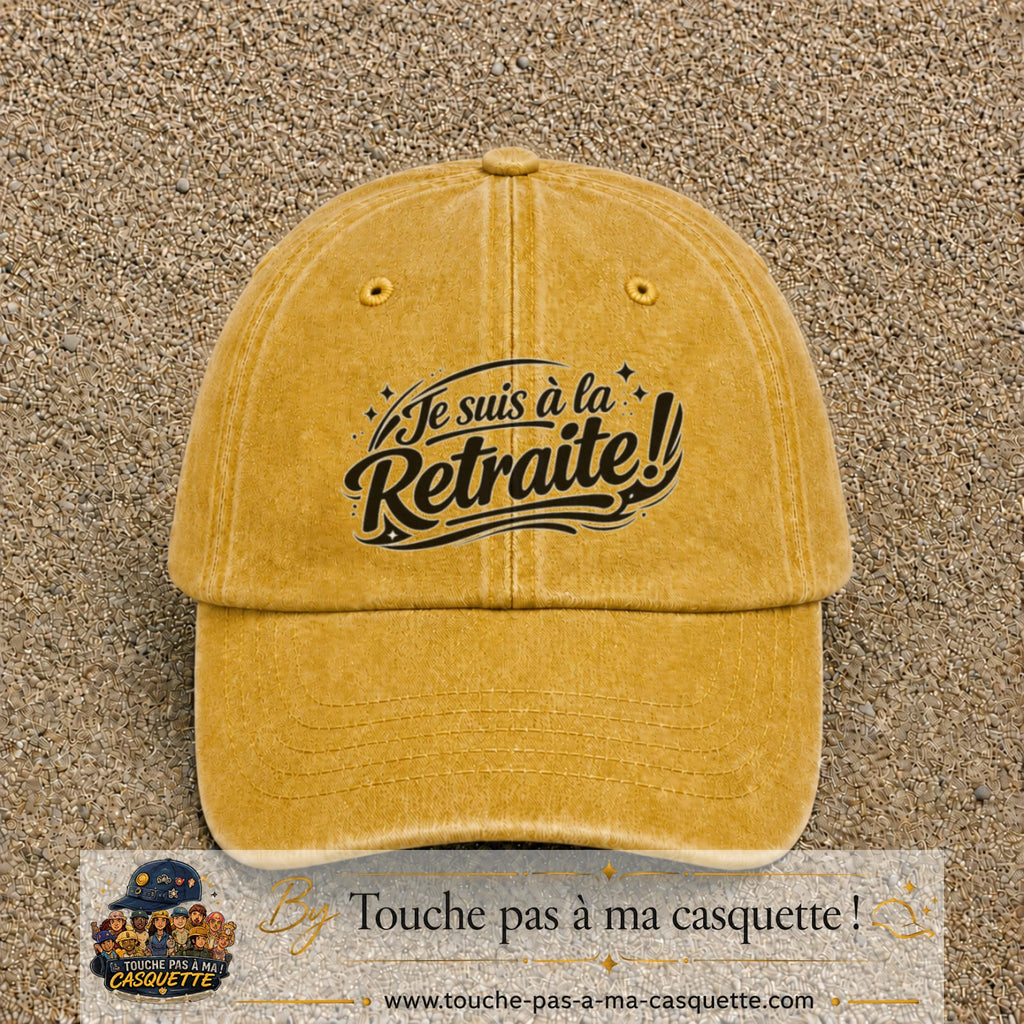 Casquette Jaune délavé - Moutarde délavé avec motif Je suis à la retraite en 7 cm – vue principale