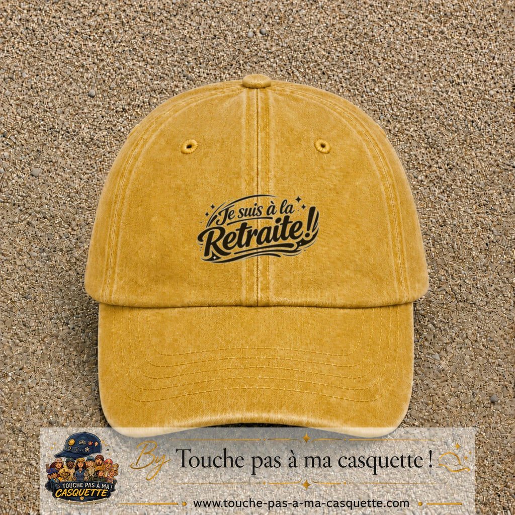 Casquette Jaune délavé - Moutarde délavé avec motif Je suis à la retraite en 5 cm – vue principale
