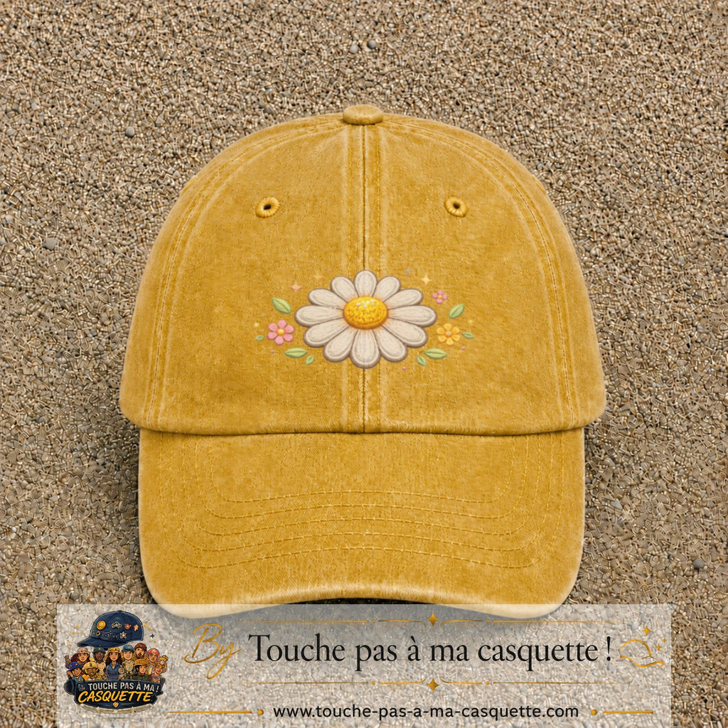 Image principale produit120moyenJ - casquette Jaune délavé - Moutarde délavé avec visuel Marguerite horizontale 5 cm