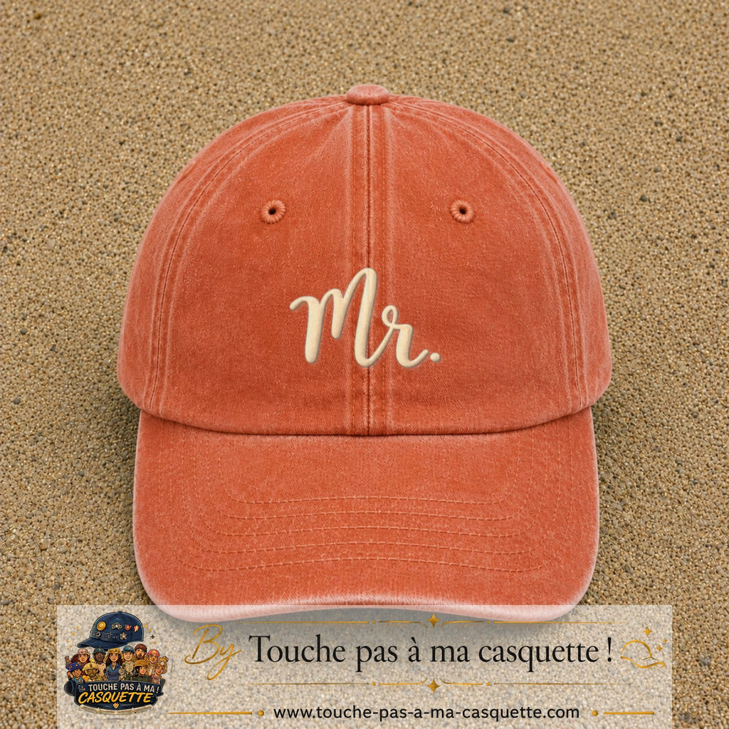 Image principale produit111moyenOC - casquette Orange délavé - Corail délavé avec visuel Mr blanc 5 cm
