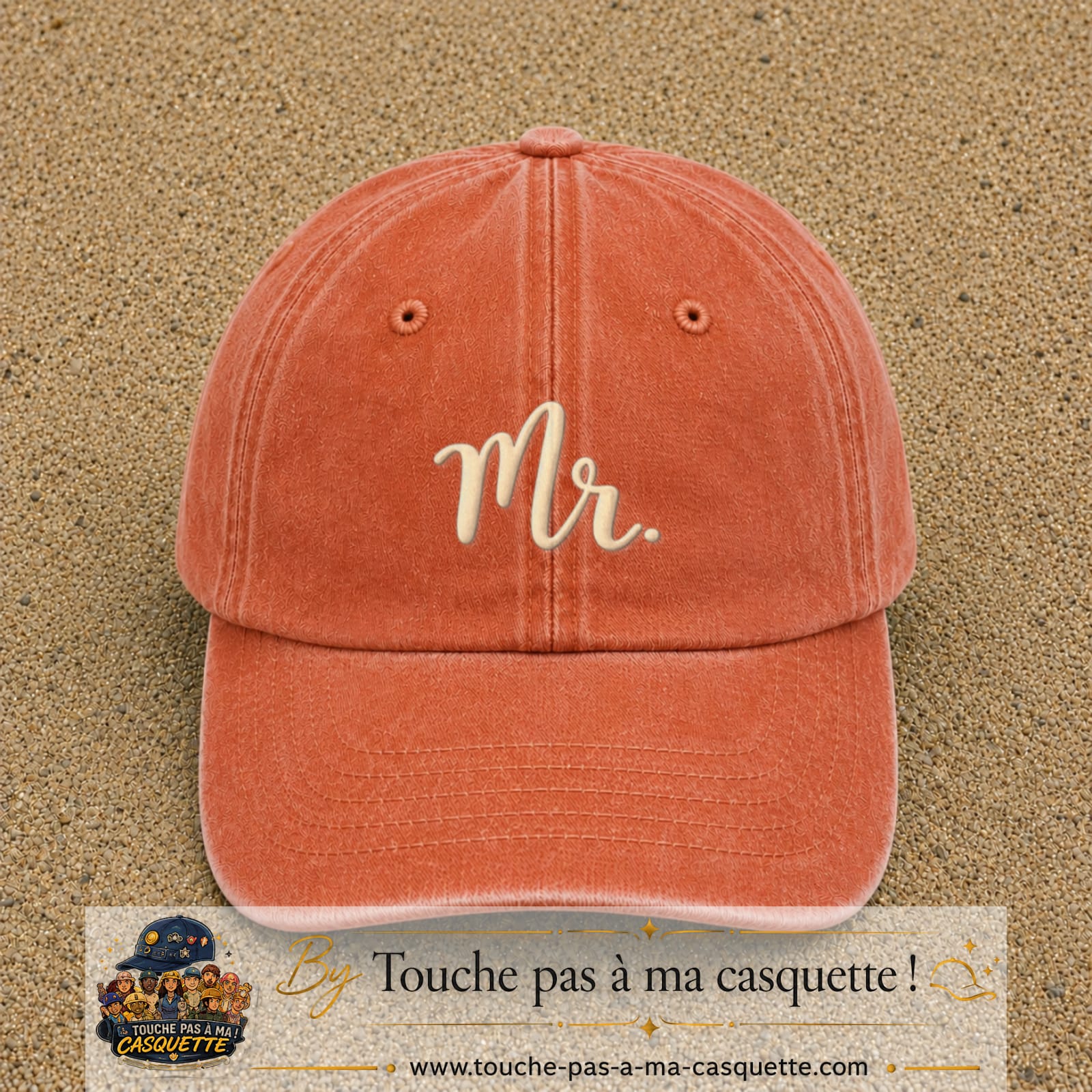 Image principale produit111moyenOC - casquette Orange délavé - Corail délavé avec visuel Mr blanc 5 cm