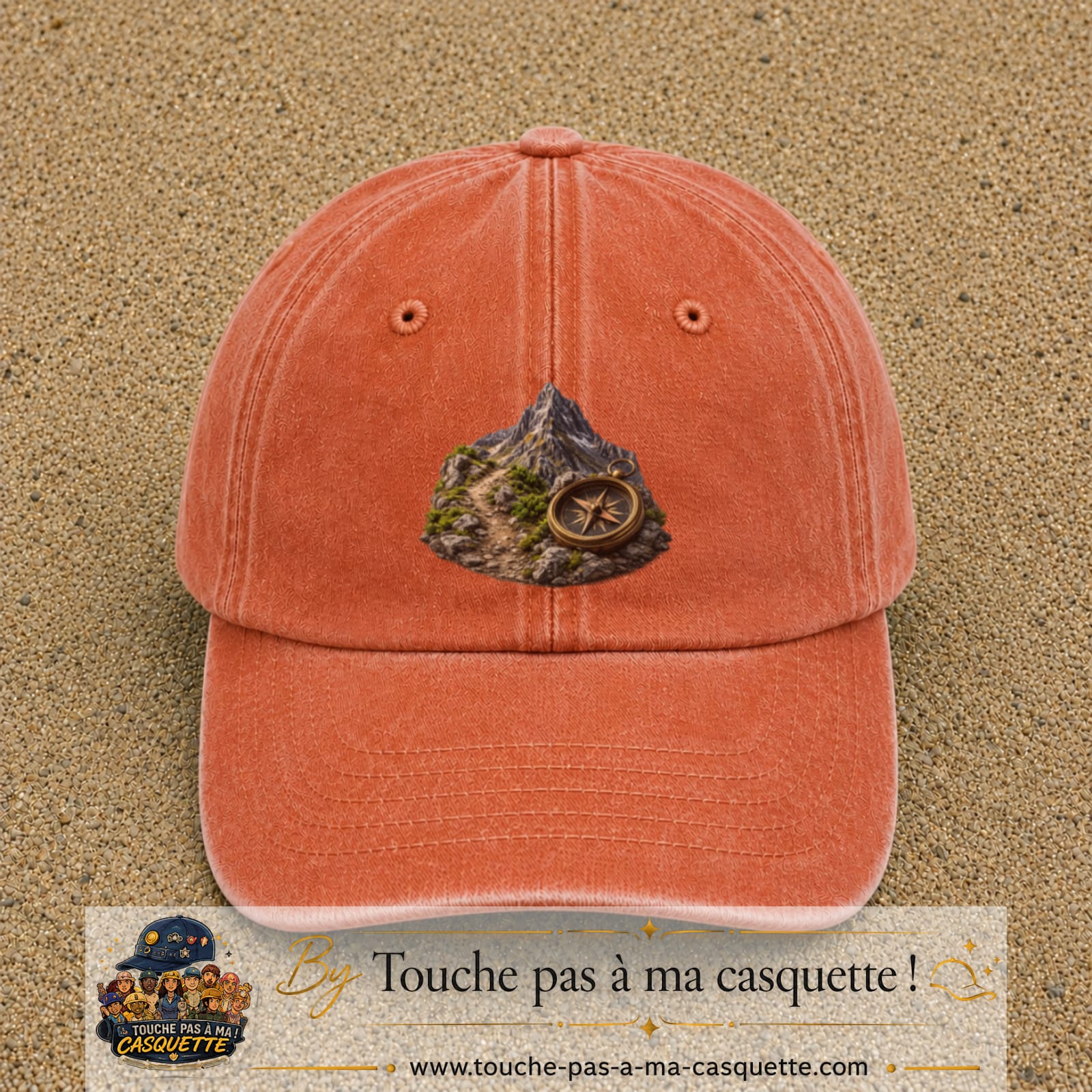 Image principale casquette Orange délavé - Corail délavé avec motif Montagne et boussole 7 cm