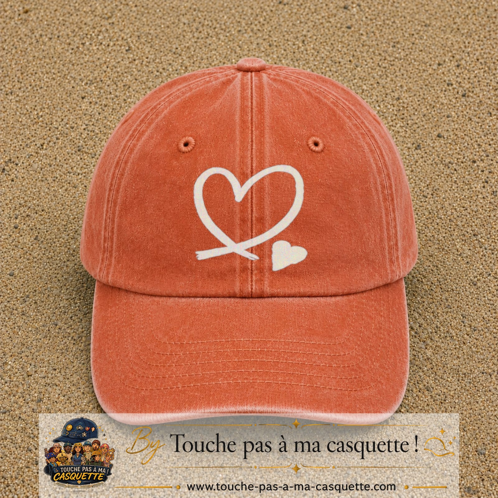 Image principale produit30grosOC - casquette Orange délavé - Corail délavé avec visuel Cœur continu blanc 7 cm