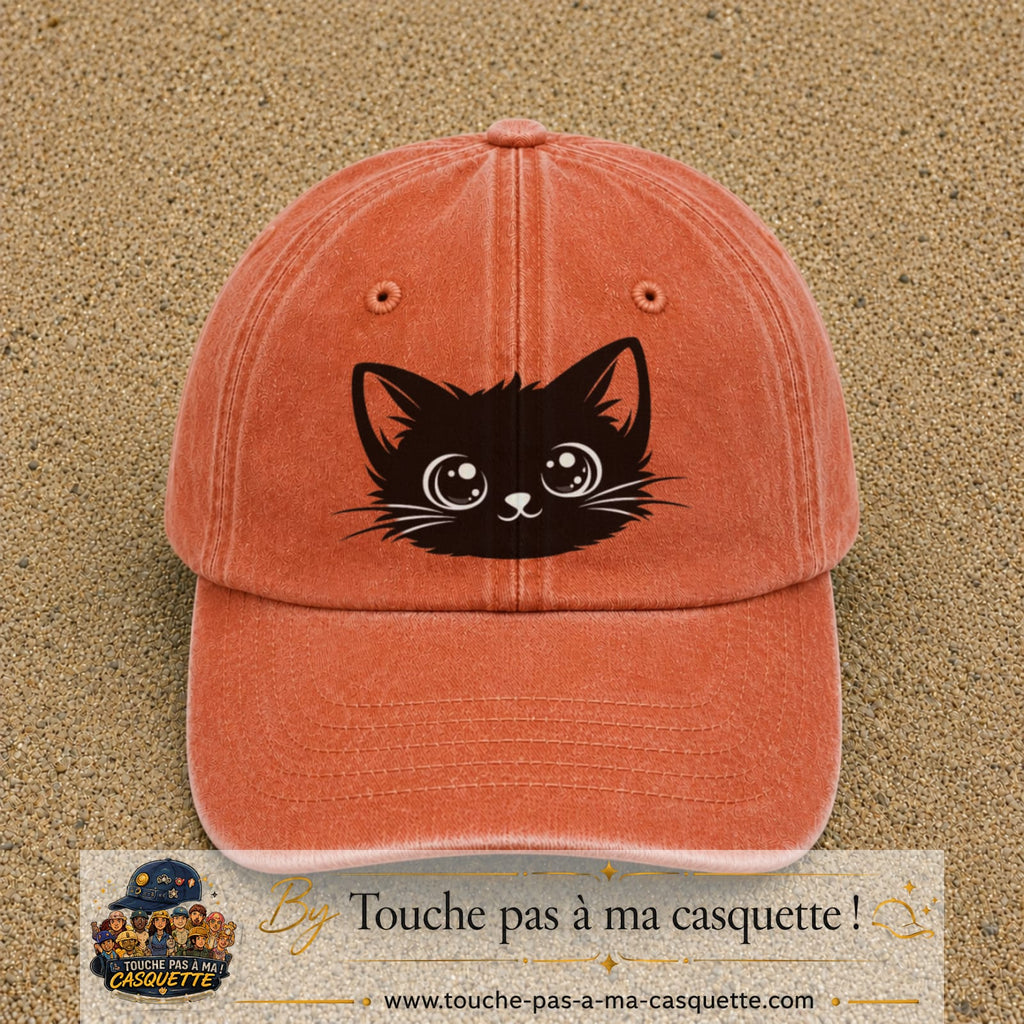 Image principale produit2grosOC - casquette Orange délavé - Corail délavé avec visuel Chat noir yeux ronds 7 cm