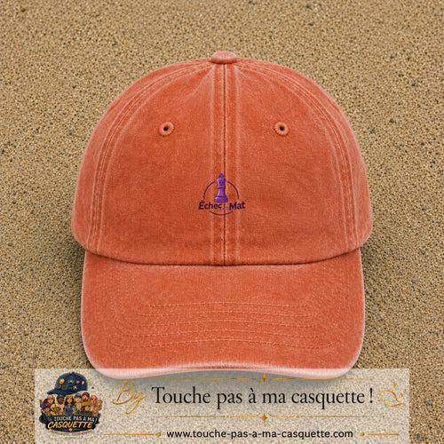 Image principale produit134petitOC - casquette Orange délavé - Corail délavé avec visuel Échec mat couronne 3 cm
