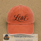 Image principale produit131grosOC - casquette Orange délavé - Corail délavé avec visuel Love calligraphie 7 cm