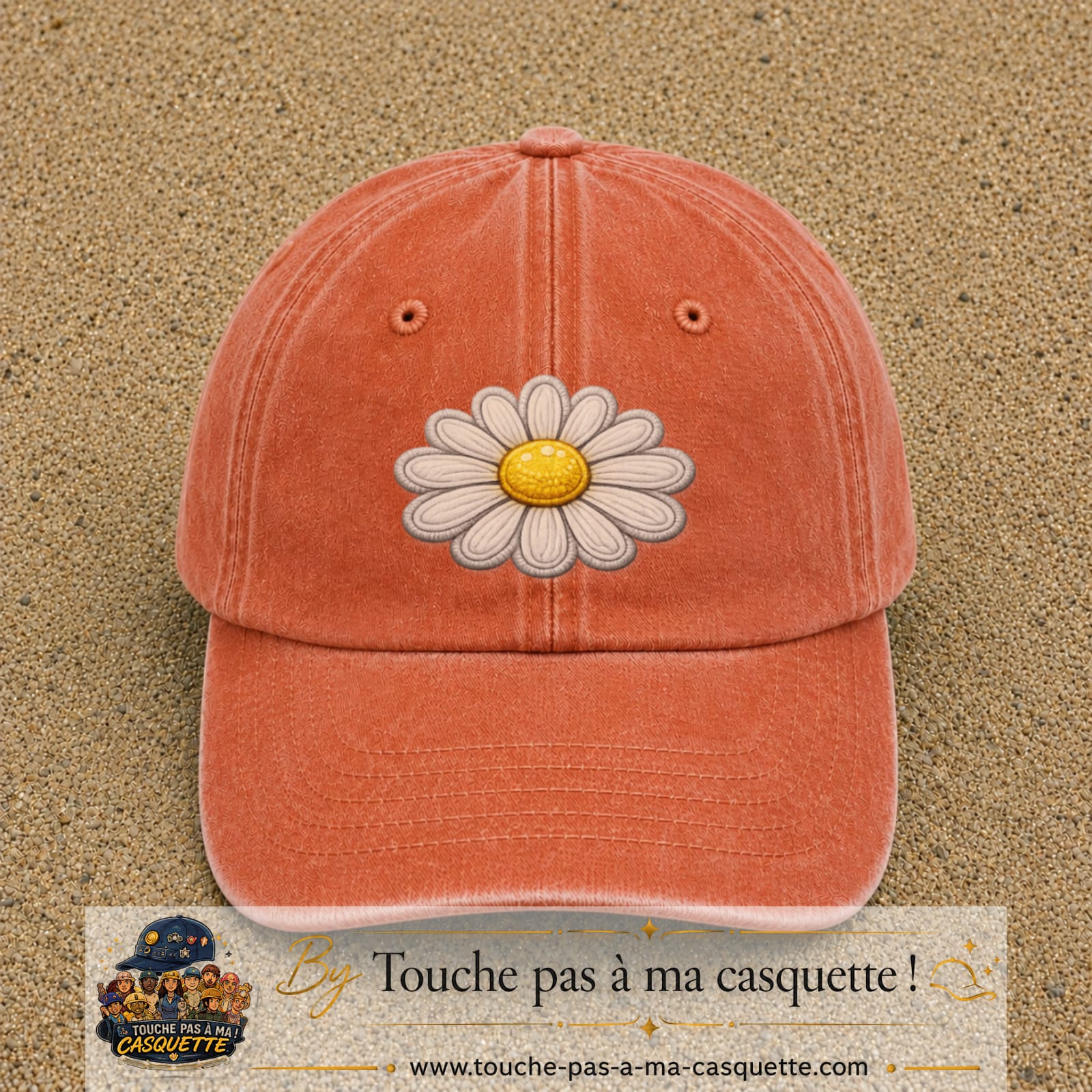 Image principale produit104grosOC - casquette Orange délavé - Corail délavé avec visuel Marguerite simple 7 cm