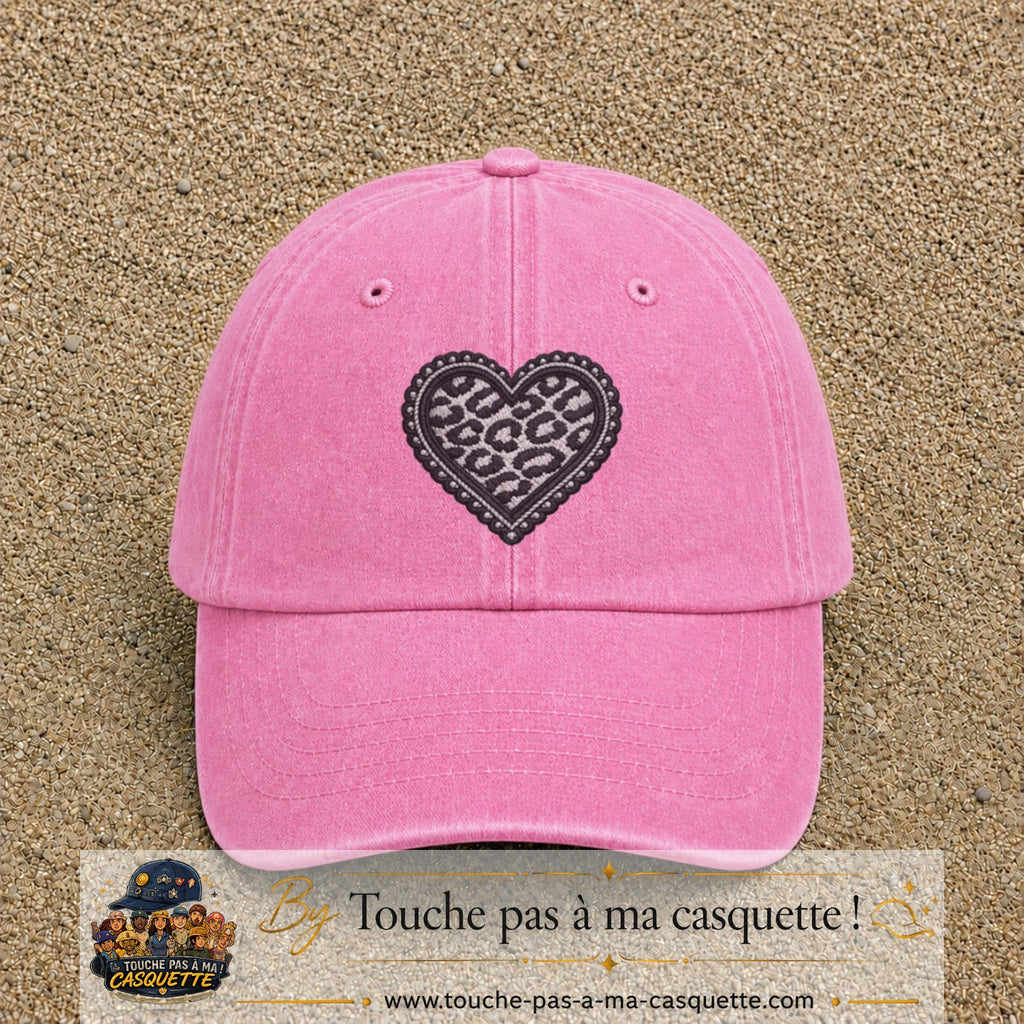 Image principale produit97grosRS - casquette Rose délavé avec visuel Cœur léopard perles 7 cm