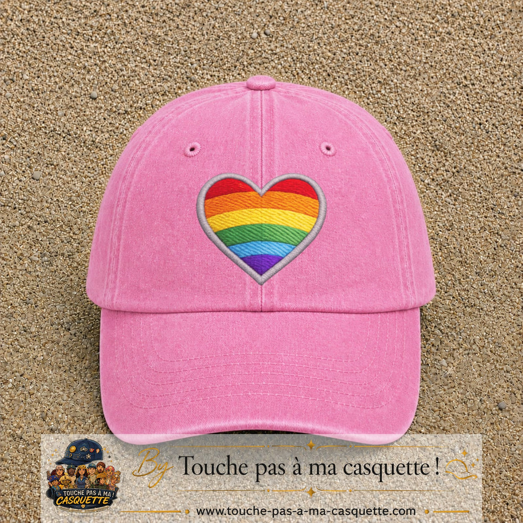 Image principale produit25grosRS - casquette Rose délavé avec visuel Cœur arc-en-ciel écusson 7 cm