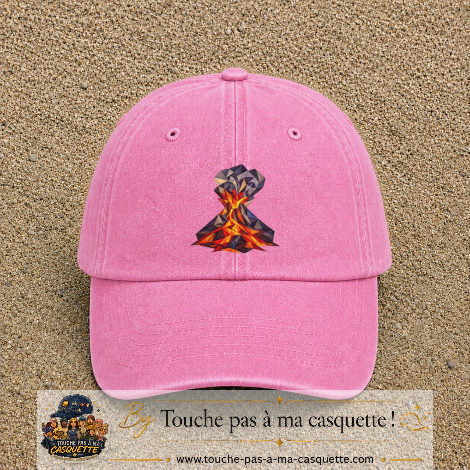 Image principale casquette Rose délavé avec motif Volcan géométrique 7 cm