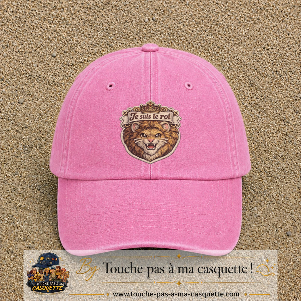 Image principale produit40grosRS - casquette Rose délavé avec visuel Lion roi je suis le roi 7 cm