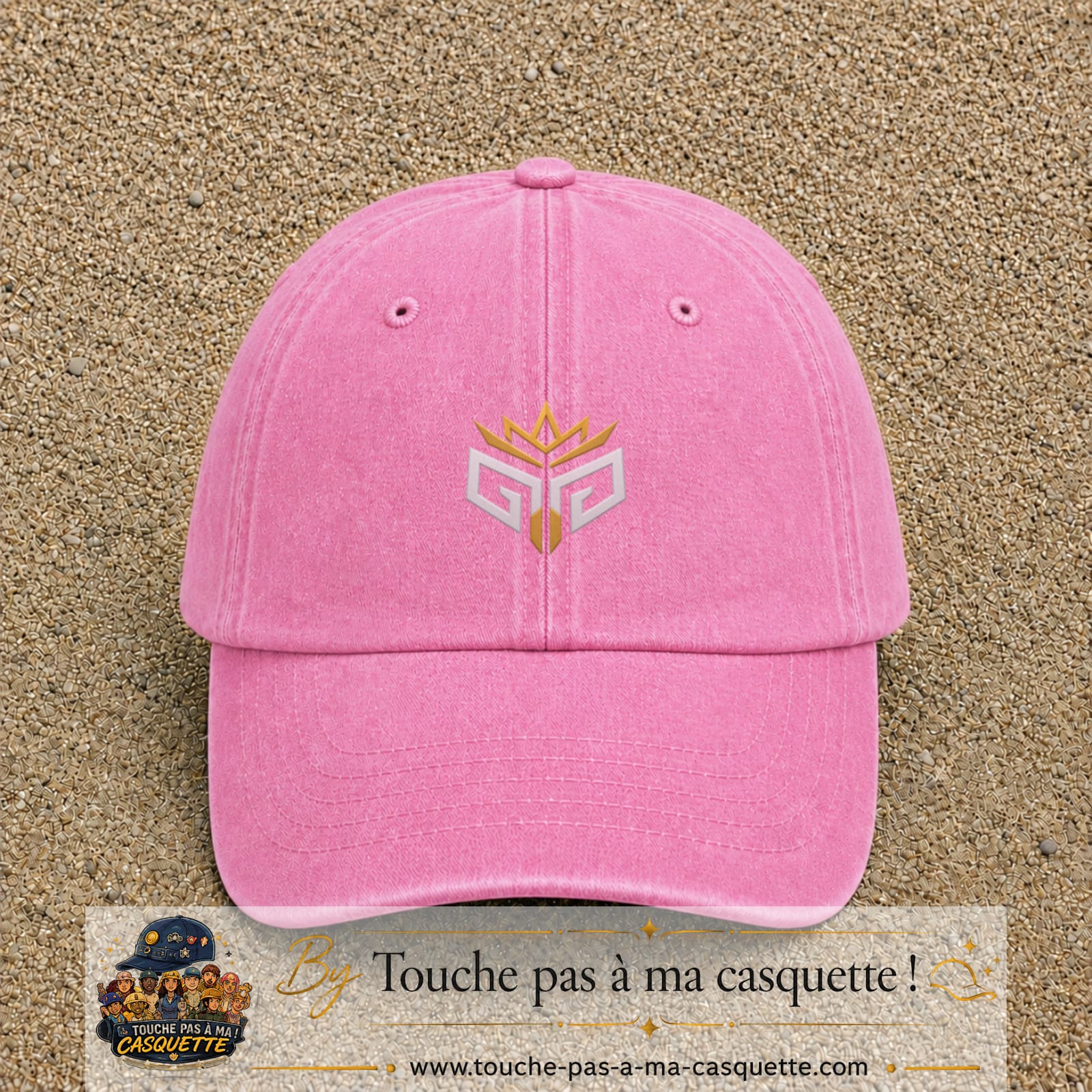 Image principale produit125moyenRS - casquette Rose délavé avec visuel Monogramme couronne 5 cm