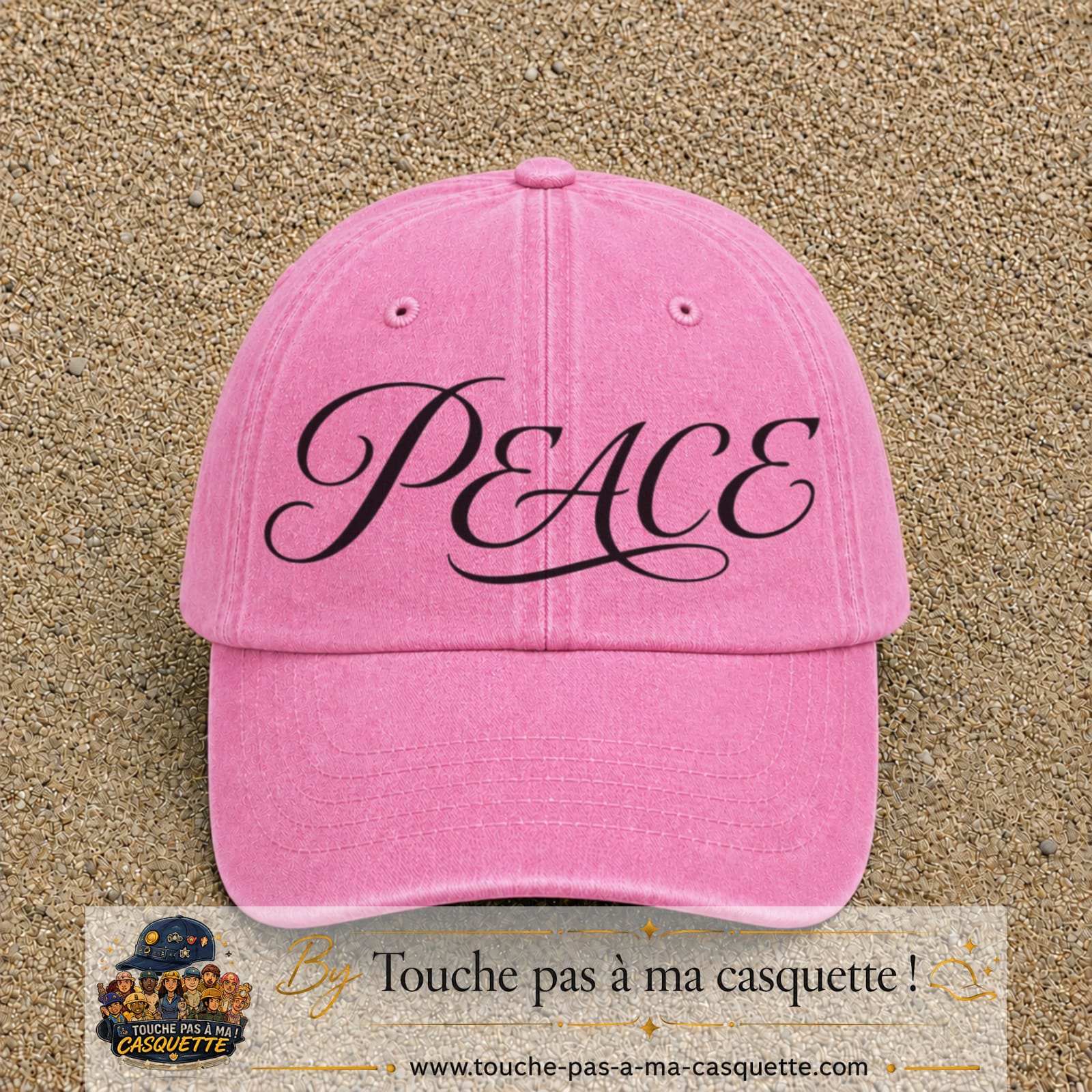Image principale produit132grosRS - casquette Rose délavé avec visuel Peace calligraphie 7 cm
