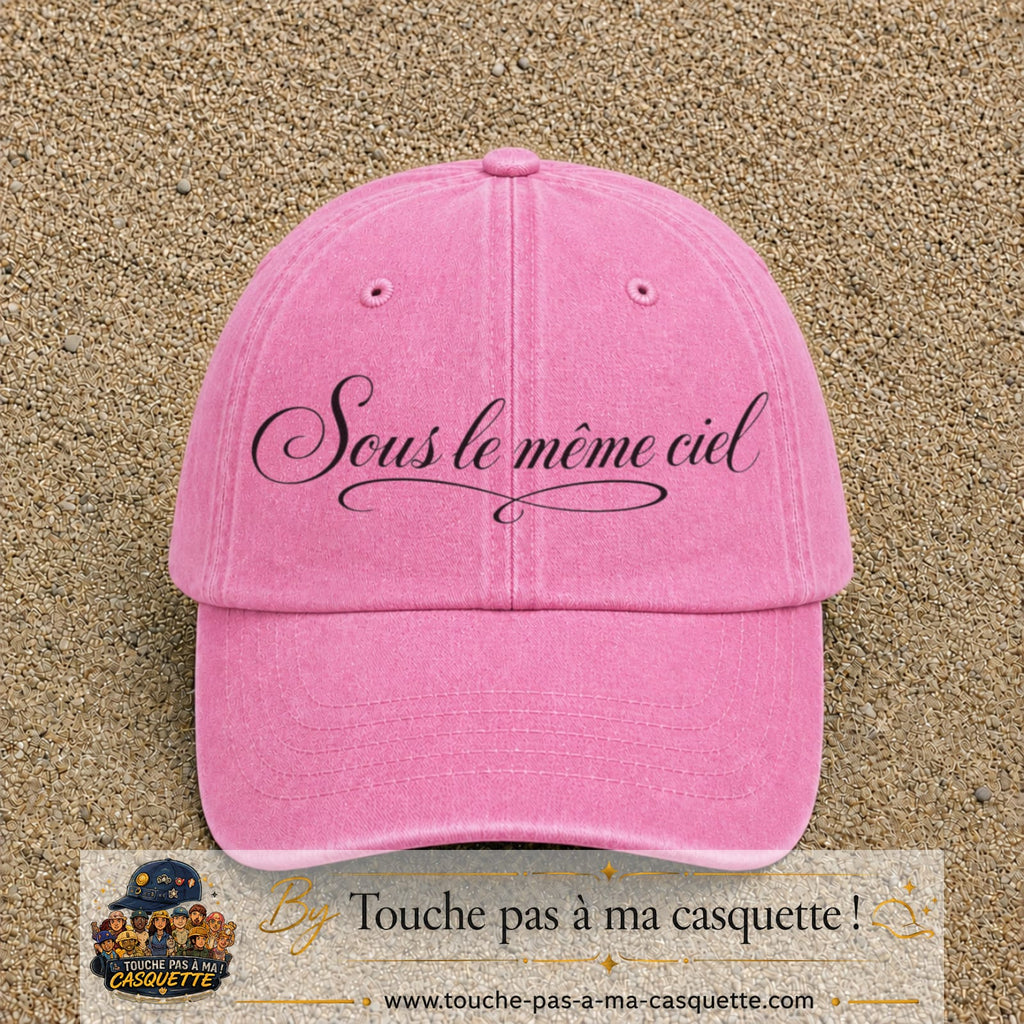 Image principale produit133grosRS - casquette Rose délavé avec visuel Sous le même ciel 7 cm