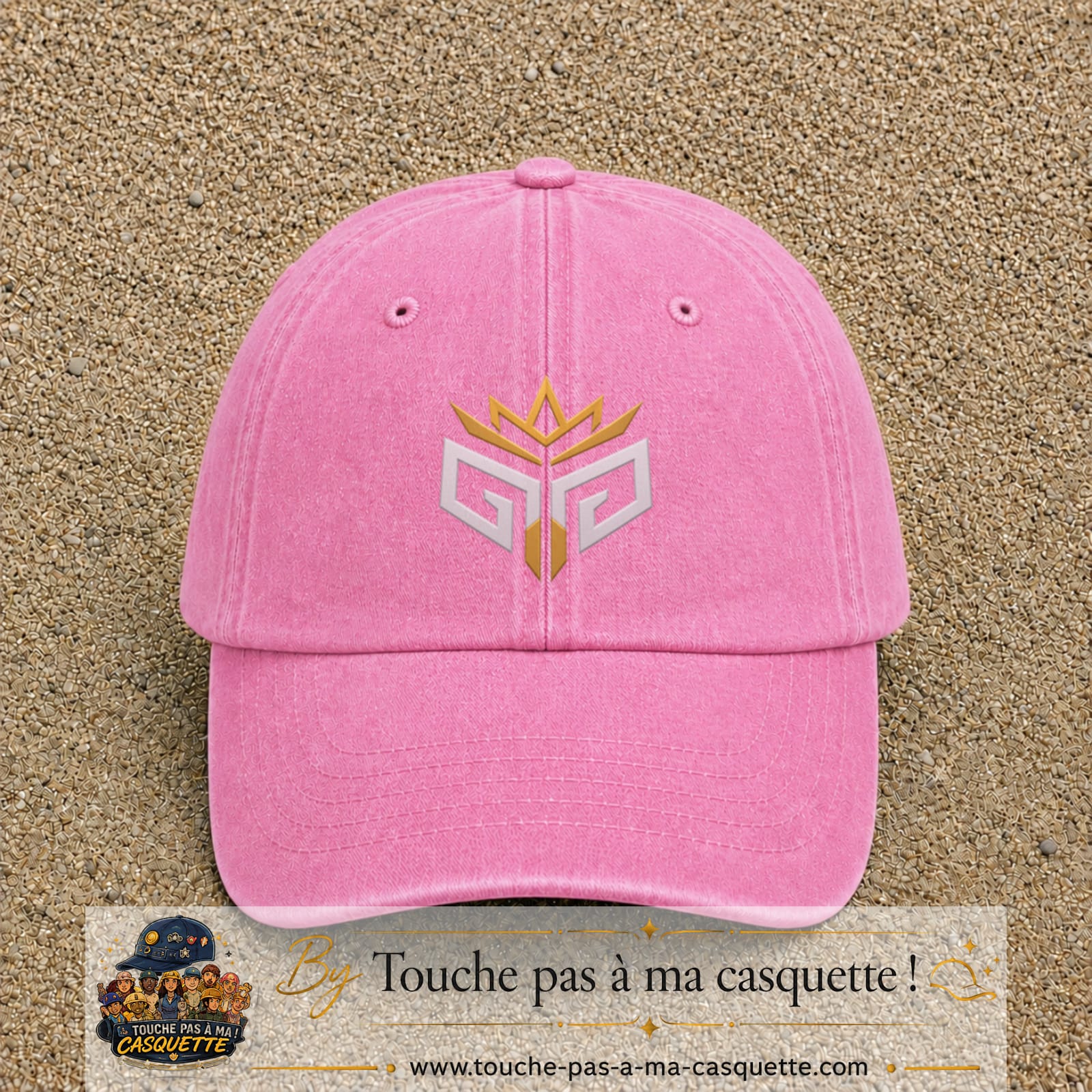 Image principale produit125grosRS - casquette Rose délavé avec visuel Monogramme couronne 7 cm