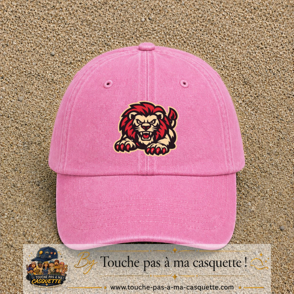 Casquette Rose délavé 100% coton avec motif Lion rouge rugissant 7 cm - image principale