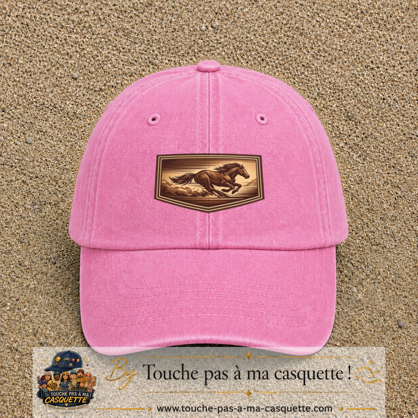 Casquette baseball Rose délavé 100% coton avec visuel Cheval en course 5 cm - image produit principale