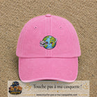 Casquette Rose délavé motif Globe voyageur avec avion 5 cm - vue principale
