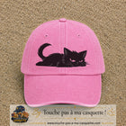 Casquette baseball Rose délavé 100% coton avec visuel Chat noir couché 7 cm - image produit principale