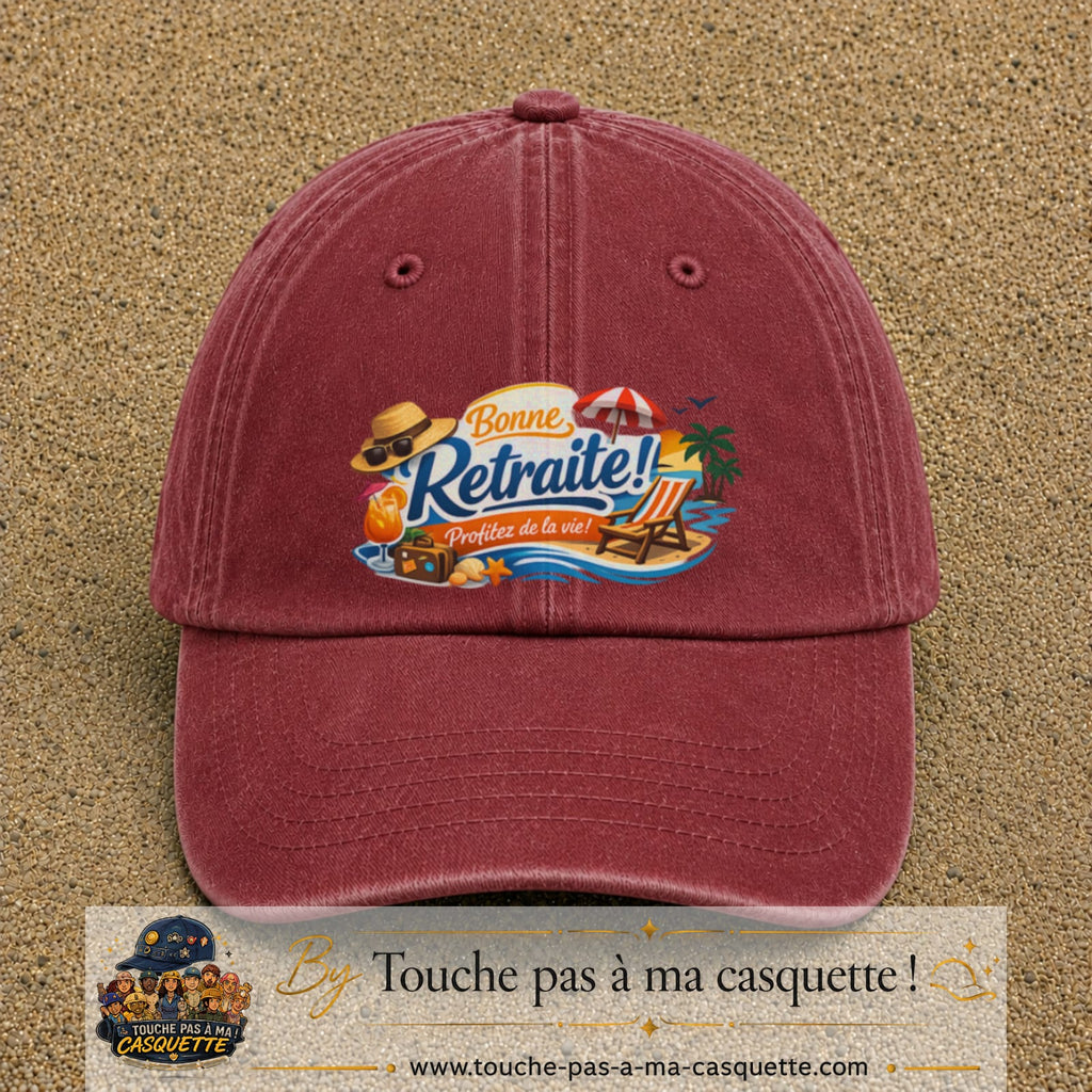 Casquette Rouge délavé - Bordeaux délavé avec motif Bonne retraite au bord de la mer en 7 cm – vue principale