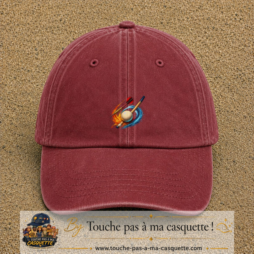 Image principale casquette Rouge délavé - Bordeaux délavé avec motif Fléchettes et billard 5 cm